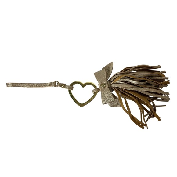 Betsey Johnson Gold Leather Tassel Hang Tag  Heart & Bow w Charm Kitschy - Picture 7 of 7
